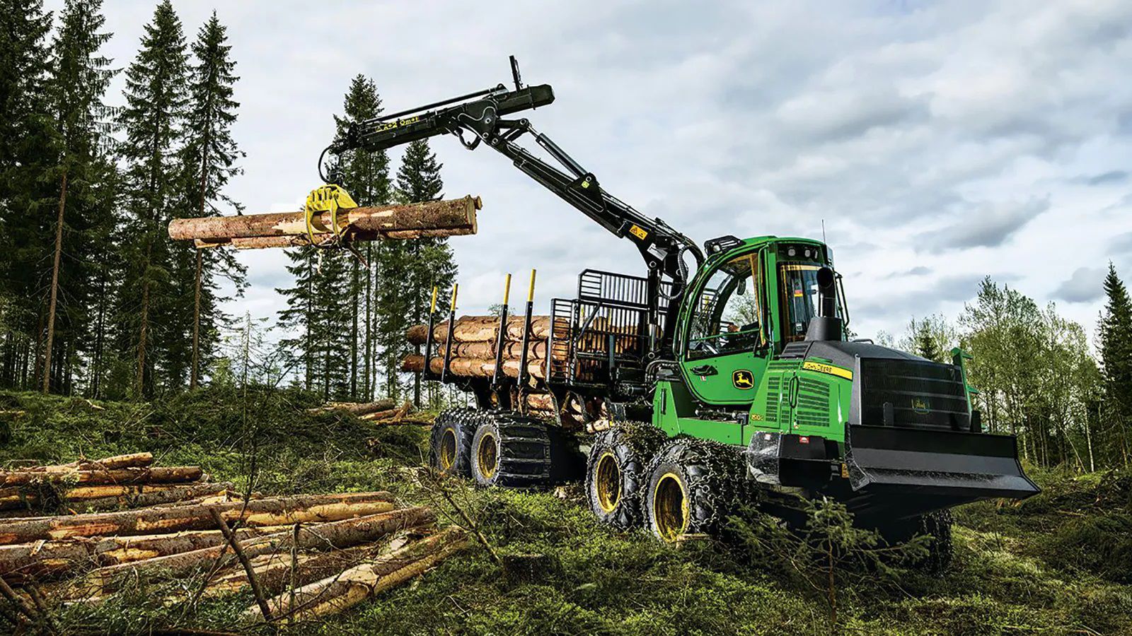 Ad: Forestry machine