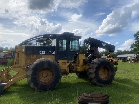 14′ CAT 525C grapple skidder