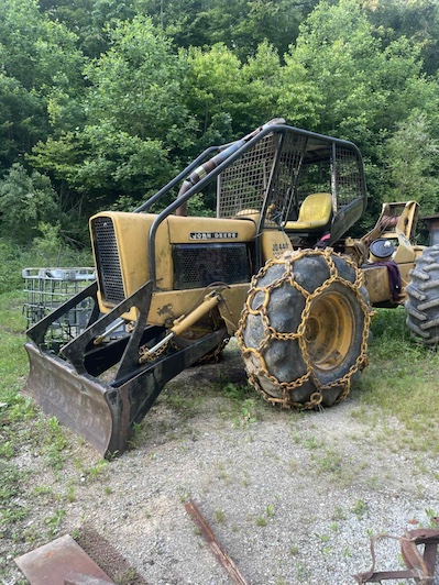 (80’s) John Deere 440A cable skidder