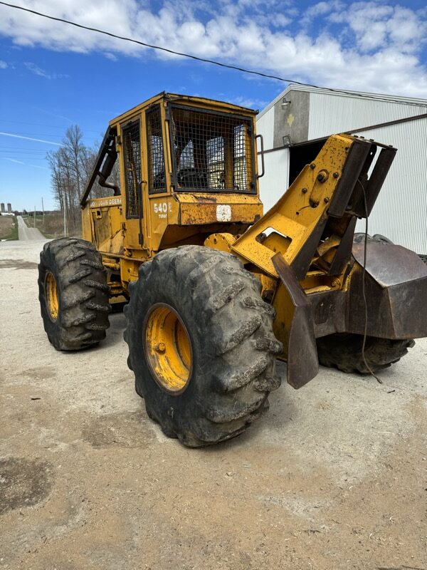 John Deere 540E Cable Skidder