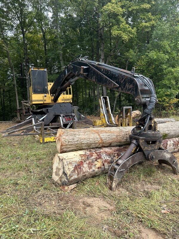 Tigercat 230B Log Loader