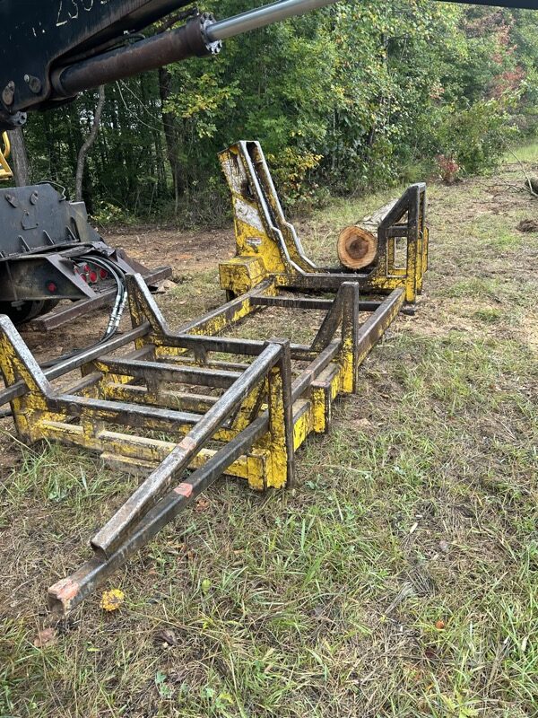 Tigercat 230B Log Loader