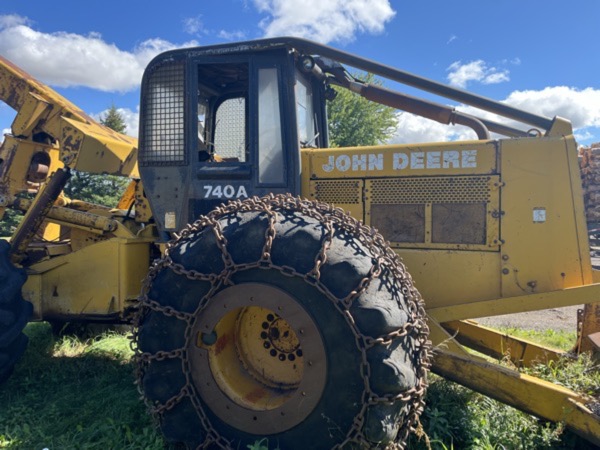 John Deere 740A Grapple Skidder