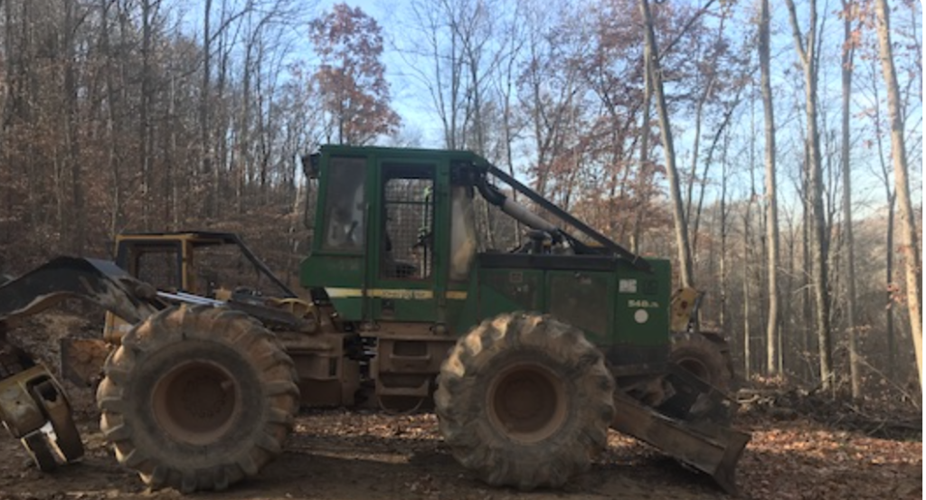 13' John Deere 548G III grapple skidder