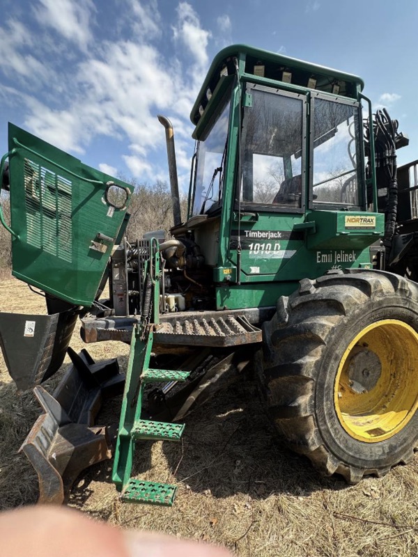 2004 John Deere 1010D Lumbermensco