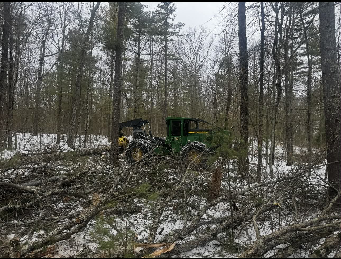 2015 John Deere 648L Skidder