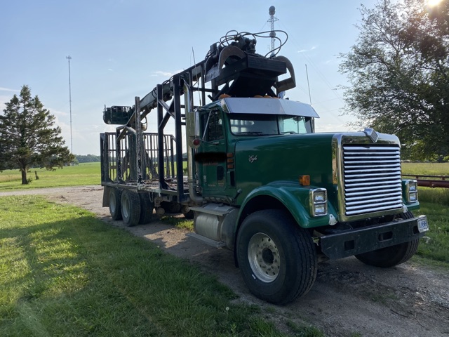 International Log Truck