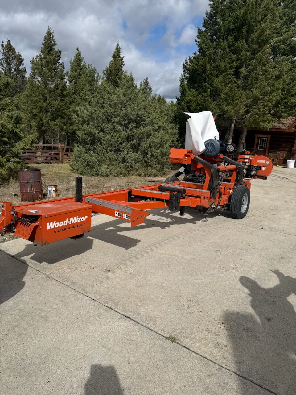 Wood-Mizer LT40 Wide Super Hydraulic Portable Sawmill in Montana
