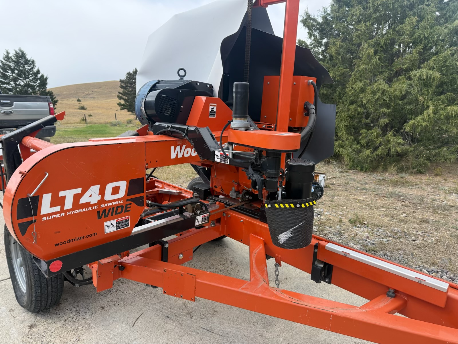 Wood-Mizer LT40 Wide Super Hydraulic Portable Sawmill in Montana